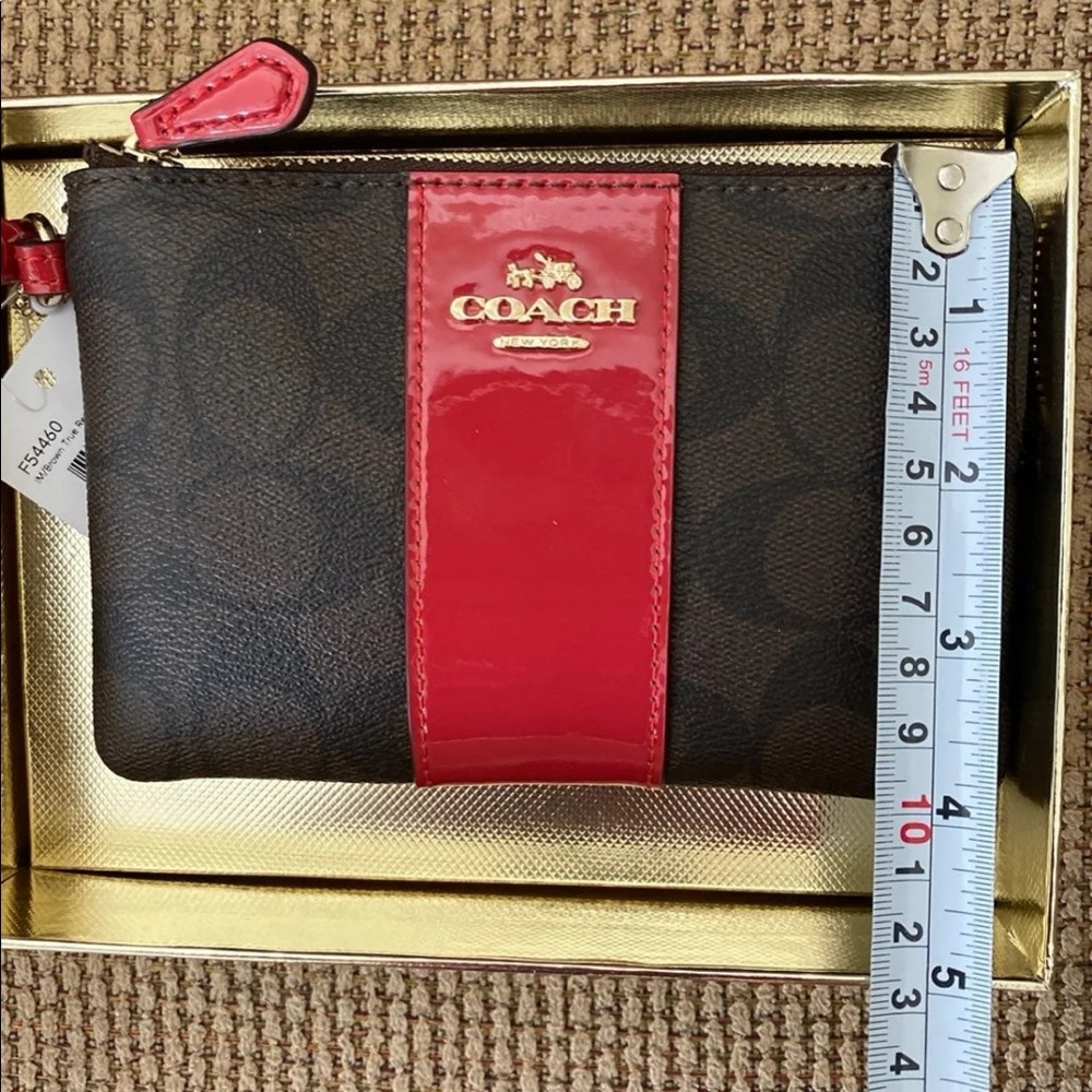 Coach wristlet - Picture 6 of 6